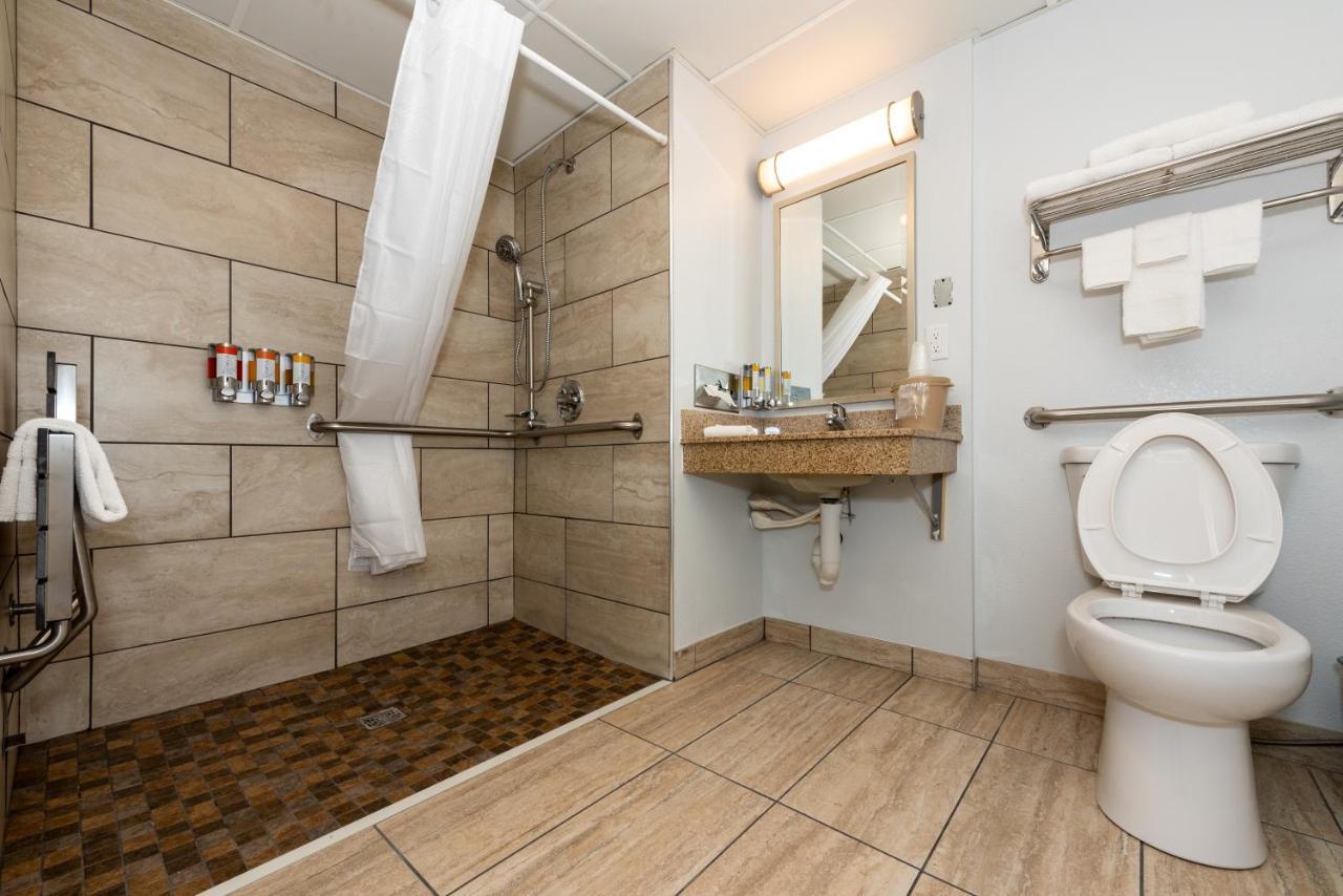 Hotel Pommier Indianola Luaran gambar